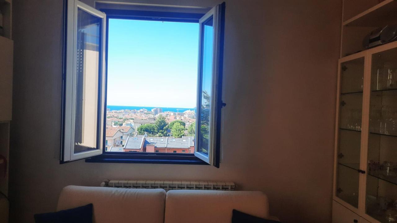 Appartamento Nuccia - Box Auto Gratuito E Biancheria Inclusa Pietra Ligure Exteriér fotografie
